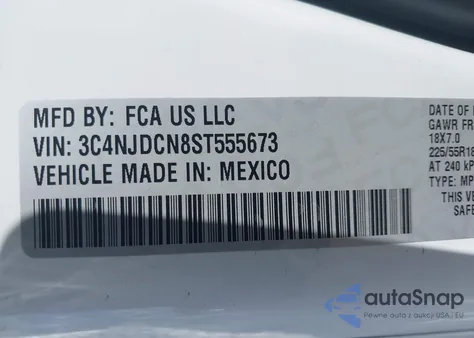 2025 Jeep Compass Limited 4X4 from USA, damaged, VIN 3C4NJDCN8ST555673